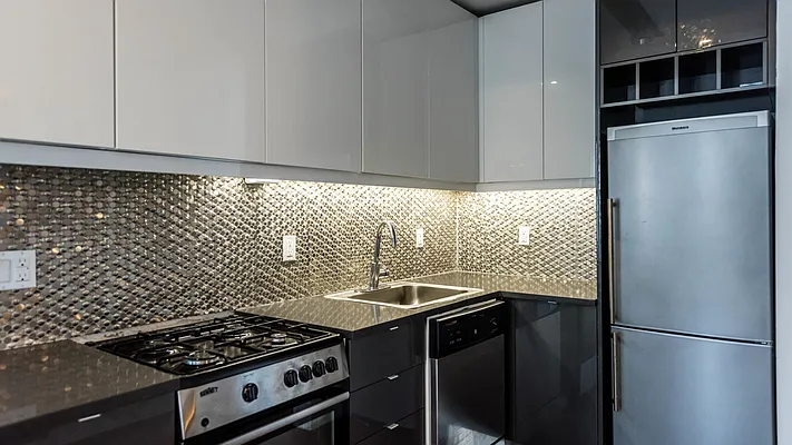 Rented by Nooklyn NYC LLC | media 46