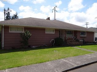 1760 Greenwood Ave, Reedsport, OR 97467