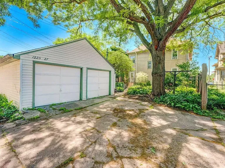 1227 Monroe St NE — Photo 33