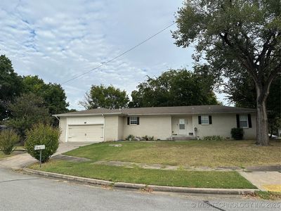 1142 N Hickory Ave, Broken Arrow, OK, 74012
