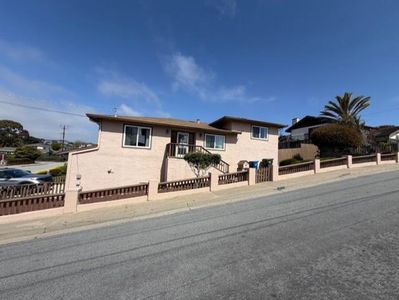 1394 Lowell St, Seaside, CA, 93955