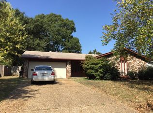 6 Kordsmeier Ct, Little Rock, AR 72205