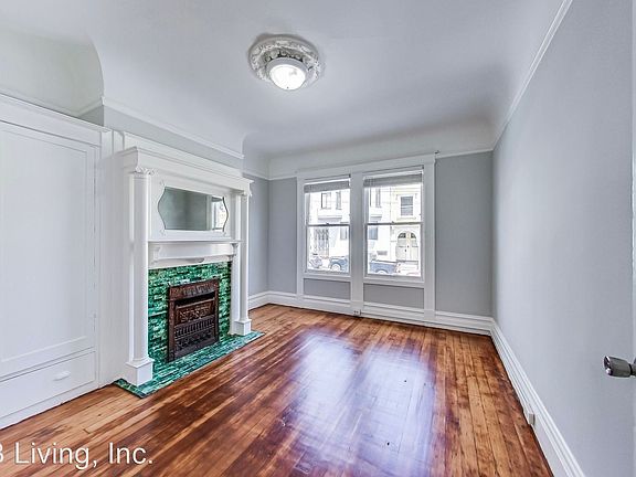 5th image of 719A Union St