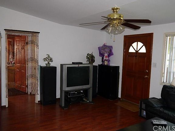 5th image of 19348 E Groverdale St