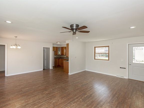 3rd image of 2415 29th Avenue Ct