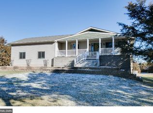 7436 195th St W, Jordan, MN 55352