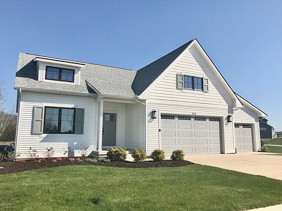 2nd image of 696 Stonebriar Cir #21