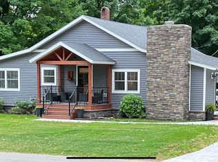 559 Park St, Pentwater, MI 49449