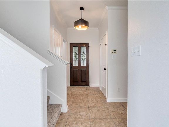 5th image of 484 Travertine Trl