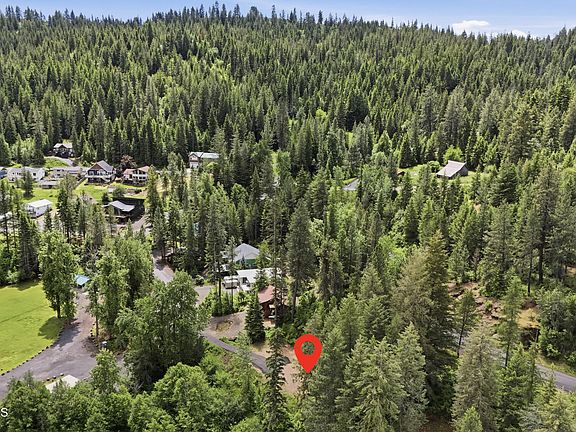 5th image of 1 & 2 S Woodland Shores Dr