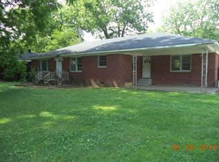 2017 E Chester St, Jackson, TN 38301