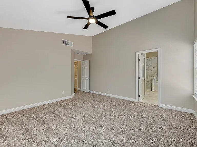 272 Comfort Dr — Photo 26