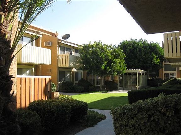 2nd image of 7430 Crescent Ave APT 201