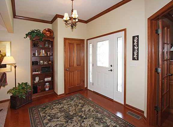 3rd image of 3655 Bellmore Dr #46
