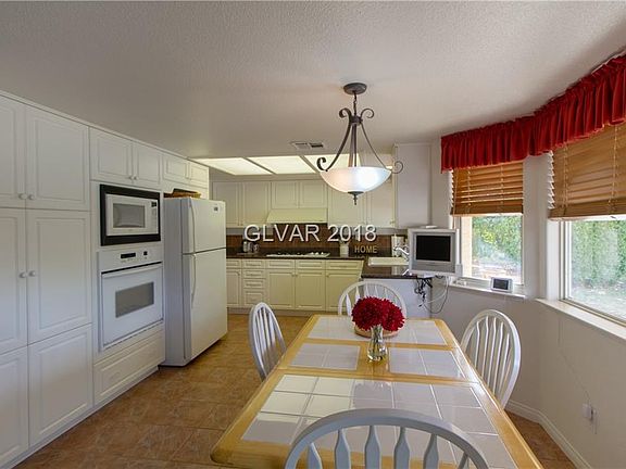5th image of 1617 Broadmoor Cir