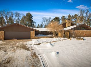 440 Maple Bluff Rd, Stevens Point, WI 54482