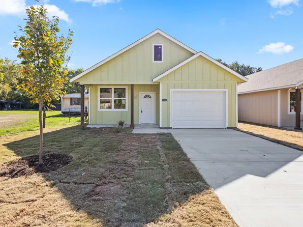 1552 Smoke Tree Ln, Dallas, TX 75253