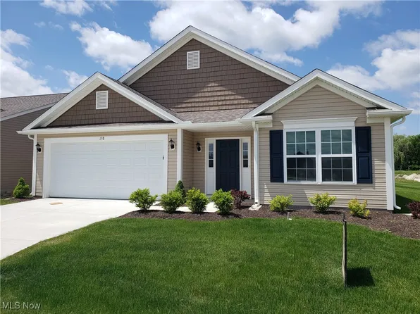 158 Stonecrest Trl, Elyria, OH 44035
