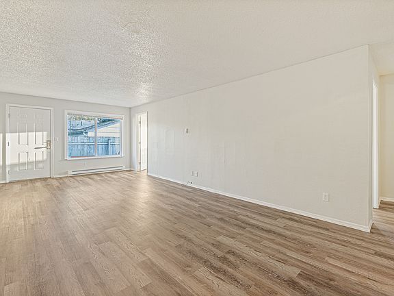 4th image of 1104 116th St S #B
