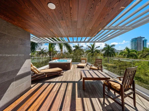 234 Washington Ave #A, Miami Beach, FL 33139