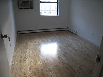 Rented by Alexiou Realty