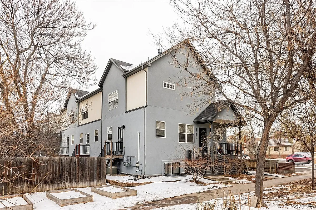 Building Photo - 1822 Vine St