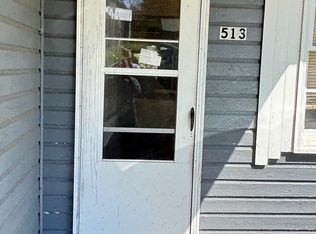 513 W Lake Dr #1000, Bessemer, AL 35020