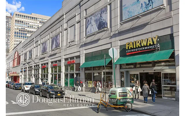 Rented by Douglas Elliman | media 28