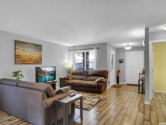 4th image of 3333 Valley Green Way