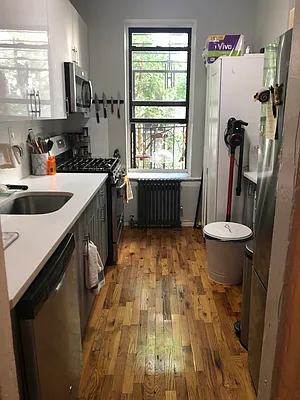 Rented by Nooklyn NYC LLC | media 3