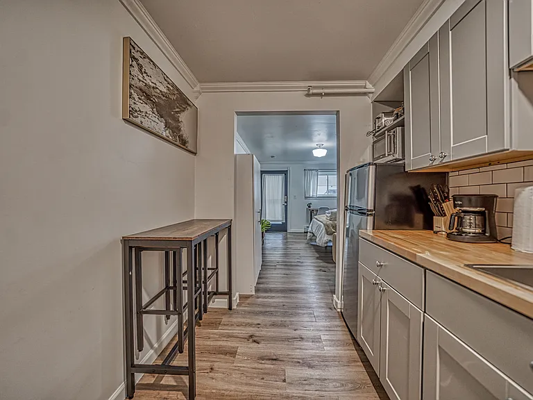 1725 Grand Island Blvd #4 — Photo 7
