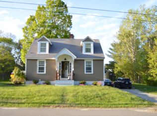 38 Brooks Ave, Lewiston, ME 04240