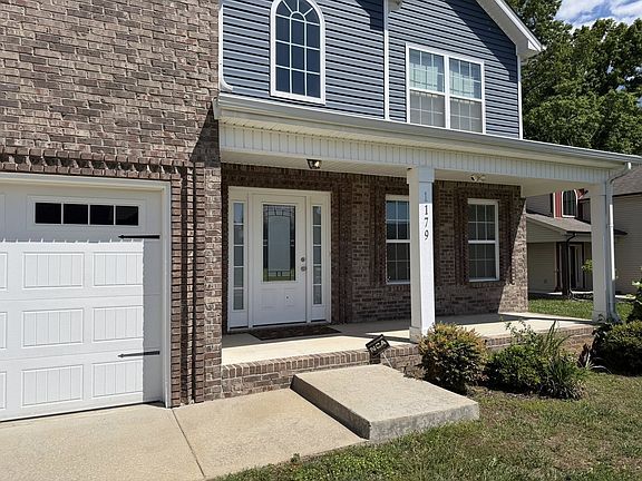 2nd image of 1179 Elizabeth Ln