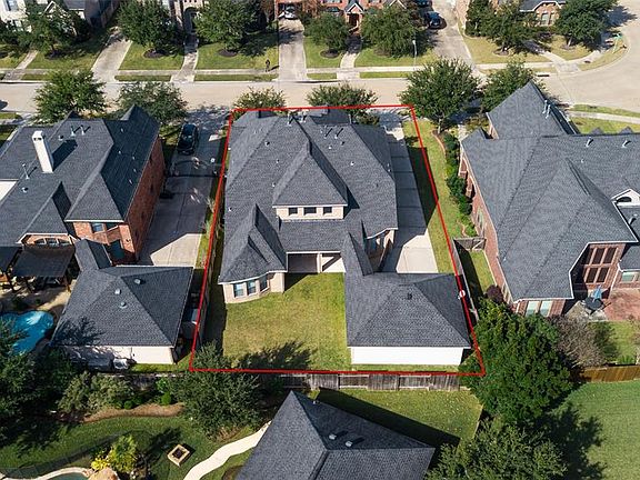 5th image of 5510 Grandwood Ln