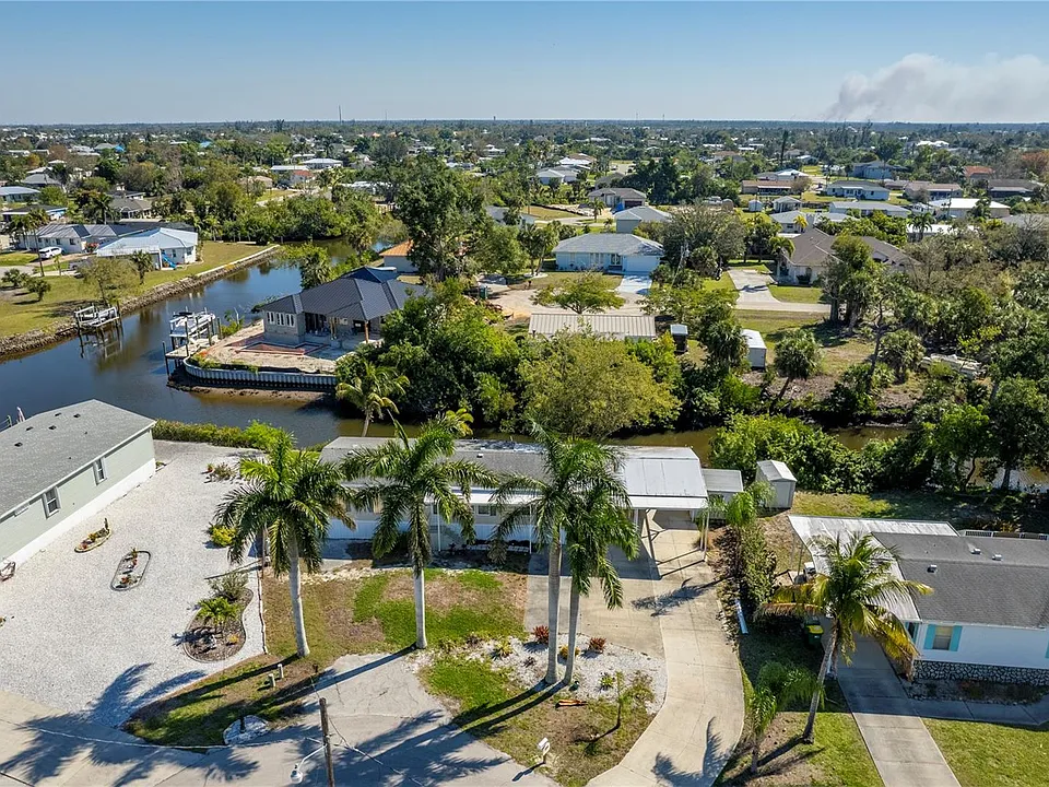 3004 Bamboo Ct