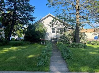 209 S 5th St, Cornell, WI 54732