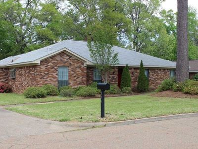 173 Summit Ridge Dr, Brandon, MS, 39042
