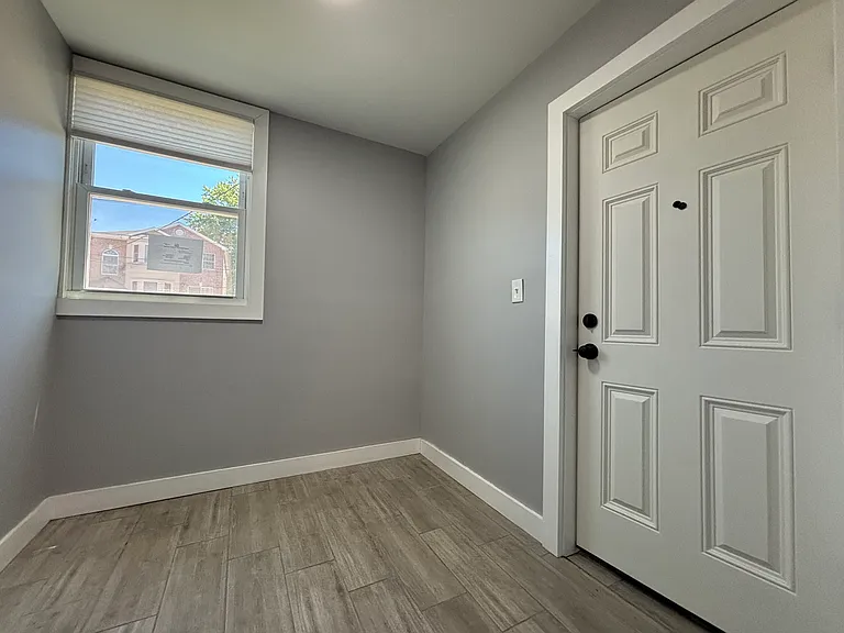 148 Chilton St #1 — Photo 6