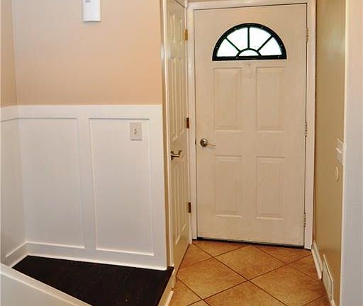 3rd image of 11 Gentian Way