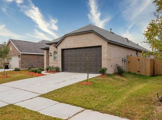 5147 Azalea Trace Dr, Houston, TX 77066