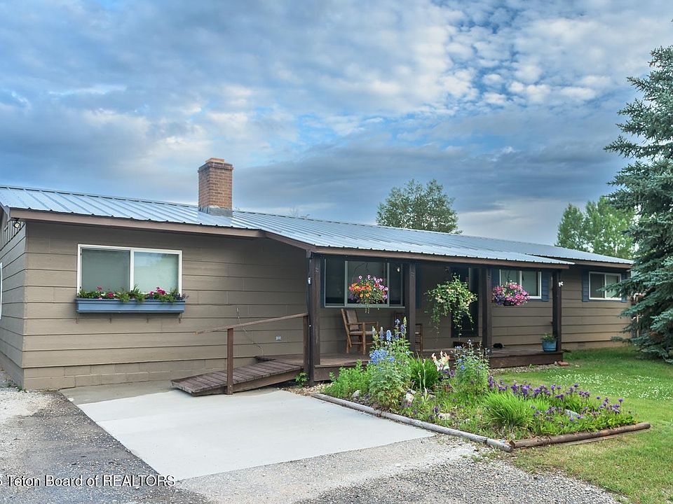 1st image of 642 N Maybell Ave