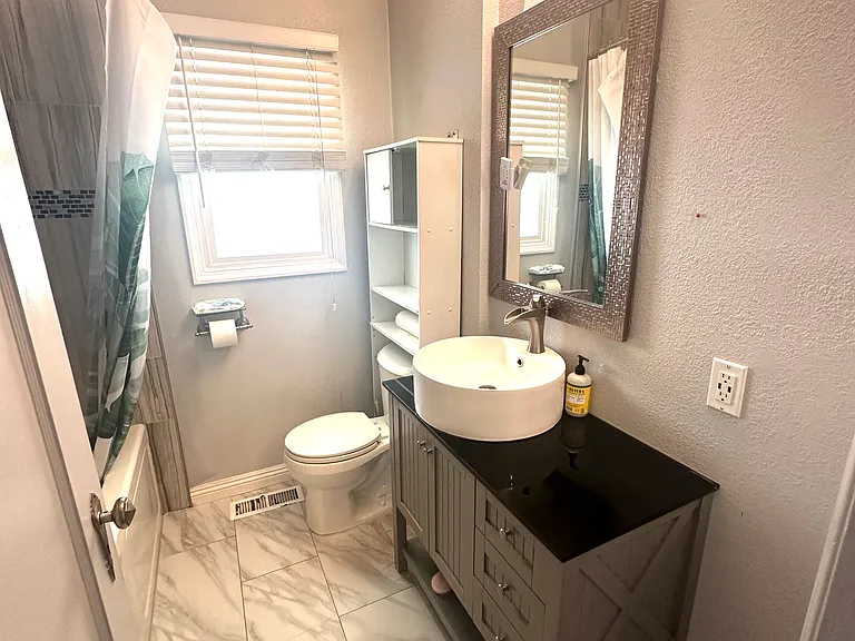 364 Belleview Dr — Photo 8