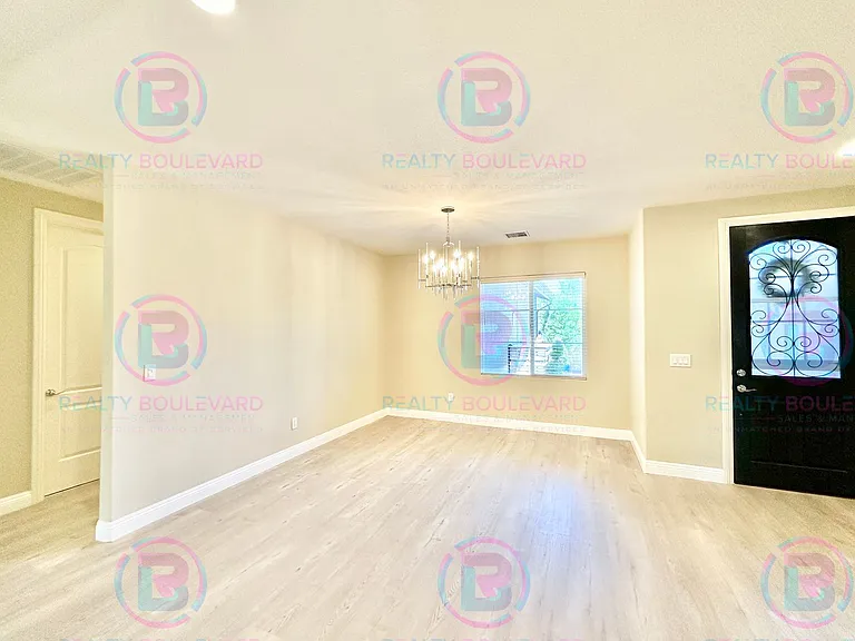 1767 Fairway Hills Trl — Photo 4