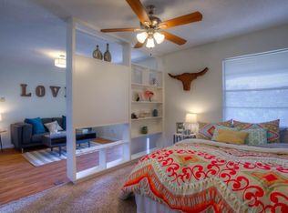 302 E 34th St APT 206, Austin, TX 78705