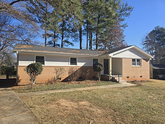 2nd image of 508 Sellwood Cir