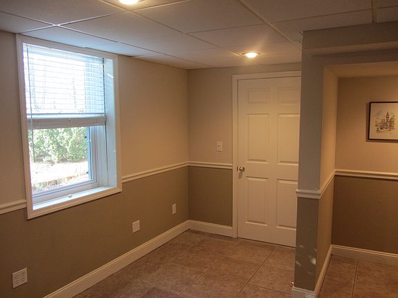 3rd image of 4408 Sumac Cir SE