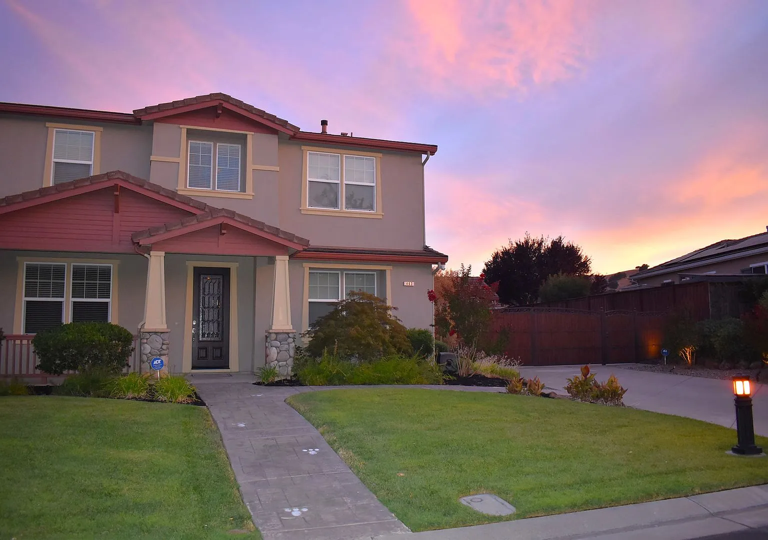 Gorgeous Cheyenne Home Loaded with Features and Amenities! — Photo 1