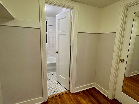 3rd image of 757 Leavenworth St #103