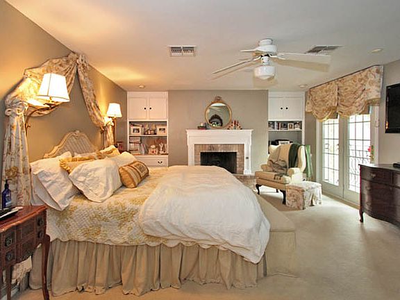 5th image of 8222 Country Side Dr
