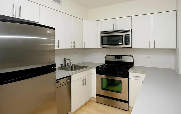 Rented by Compass | media 2